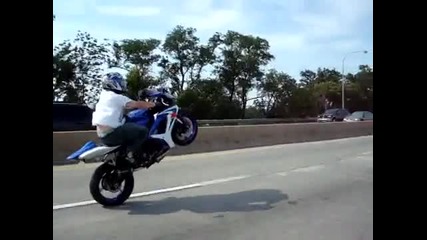 Gsxr 600 Wheelie 495 