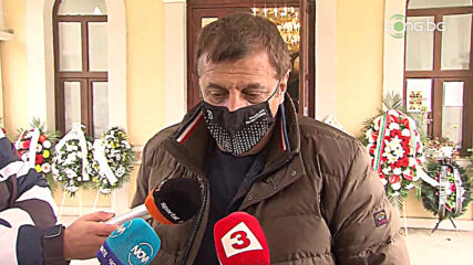 Стойне Манолов: Жестоко е подобни хора да си отиват толкова рано