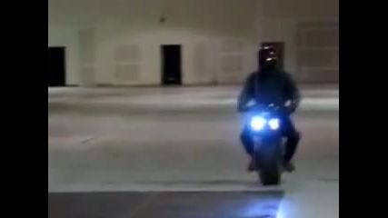 Мотор с една гума