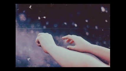 Anise K ft Snoop Dogg & Bella Blue Walking On Air Lyrics
