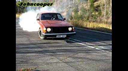 Volvo 242 Turbo Burnout