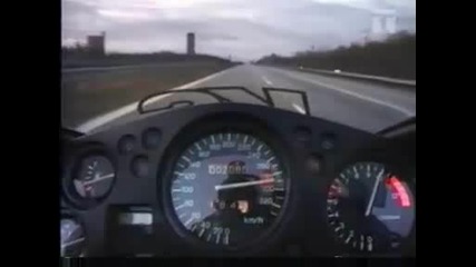Honda Cbr 1100xx 240 Mph on Autobahn