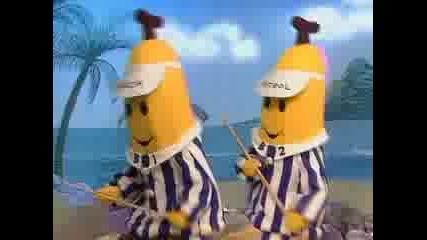 Bananas in Pyjamas - Banana Holiday!