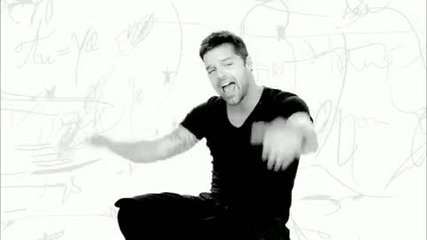 Ricky Martin - The Best Thing About Me Is You