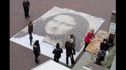 Нарисуваха Мона Лиза с 3604 чаши кафе 