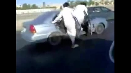 Много луди араби:смях