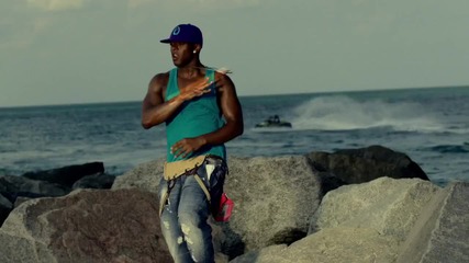 Jls ft. Dev - She Makes Me Wanna