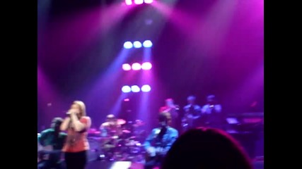 Kelly Clarkson Sober Live Pan American Center, Las Cruces December 2009 