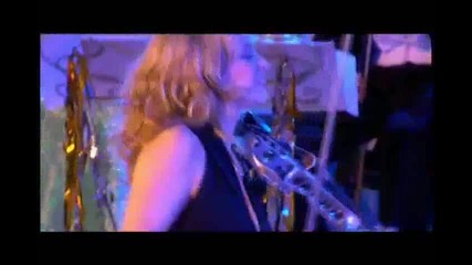 Bond with Andre Rieu - Victory