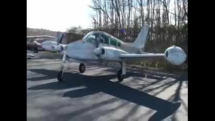 Cessna 310 Engine Start 