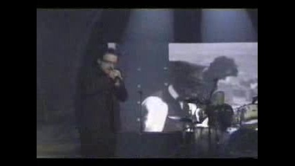 U2 - The Hands That Built America