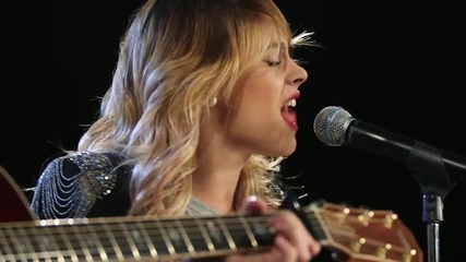 Martina Stoessel - Underneath It All ( Live )