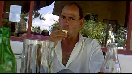 pei4o pokazva kak se blije sladoled