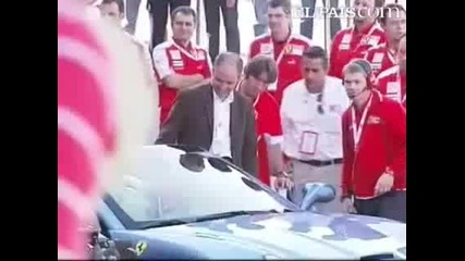 Алонсо и Маса засядат с Ферари в чакъла заради своя шеф 