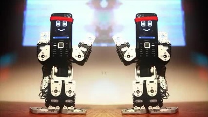 Lmfao I shake, I move dancing robots