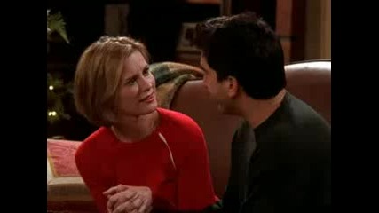 Friends S08e11 - The Creepy Holiday Card
