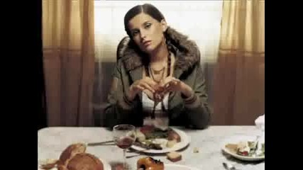 Снимки На Nelly Furtado