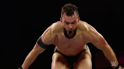 Braun Strowman vs. Finn Bálor: Raw, May 28, 2018 (Full Match)