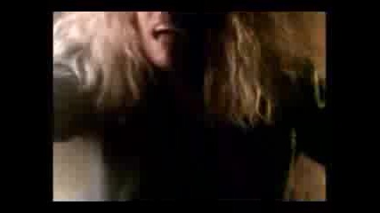 Lizzy Borden - Love Is A Crime