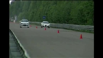 Bugatti Veyron vs Nissan Skyline Gt-r R34