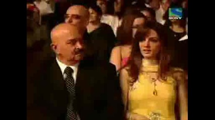 Rani Mukherjee - Filmfare Awards - Live