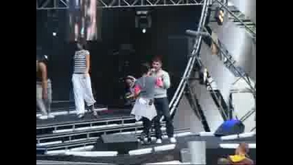 Marius Nedelcu & Giulia - Rain (Sound check, Poland 2008)
