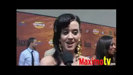 Katy Perry On Kissing A Girl & Madonna Shout Out