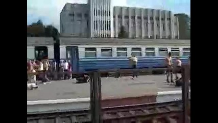 Бой между фенове