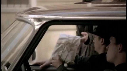 Selena Gomez - Roun and Round