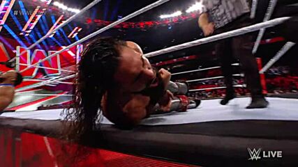 Big E vs. Seth “Freakin” Rollins: Raw, Jan. 10, 2022