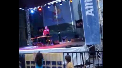 dj митака power на живо от площад Батемберг закриване на дните на софия 2011