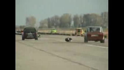Bmw E30 M5 12.3189 Vs. Lada Turbo 14.2170