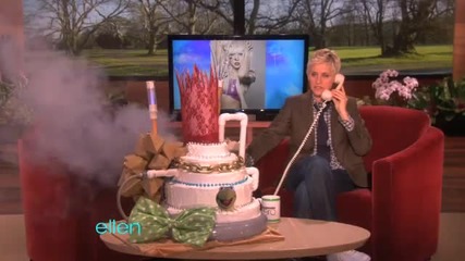 Елън има рожден ден Покана за Lady Gaga