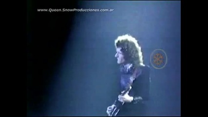Queen - We Will Rock You ( Live Killers Compilation) 