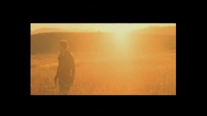 Превод!!! Enrique Iglesias & Sean Garrett - Away ( Високо Качество ) 