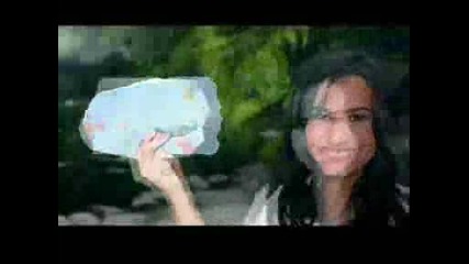 Demi Lovato - Gift Of A Friend