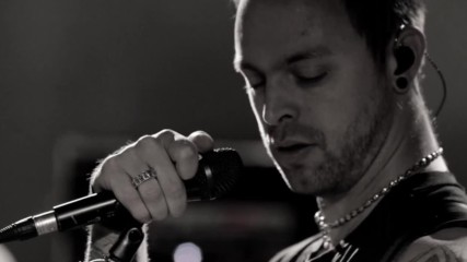 Bullet For My Valentine - Raising Hell ( Official Video)