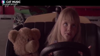 Delia - Cine m-a facut om mare ( Official Video )