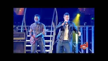 Ricky Martin - Drop It On Me