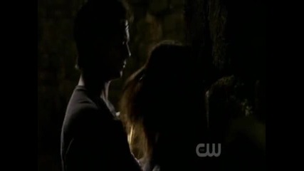 Delena try love(damon and elena)