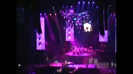 Guns N Roses - November Rain - Live In Tokyo, Japan 19 / 12 / 09 