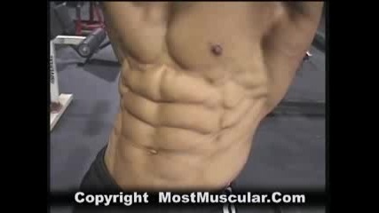 Bodybuilder Jimmy Canyon Trains Abs - Guns 2002