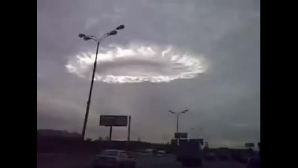облак над Москва 