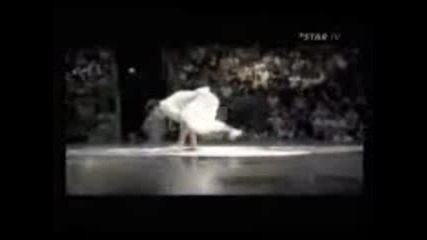 Asian Break Dancing 
