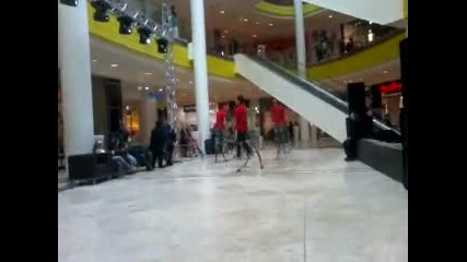 ska4ashtii kokilarii waw moll Serdika