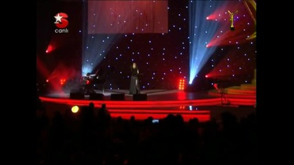 Hande Yener - Cop 