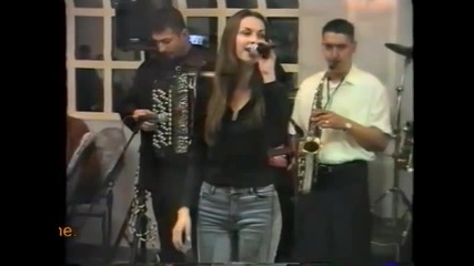 Rada Manojlovic - Sreco moja - (LIVE) - Takmicenje pevaca amatera - (Svilajnac 2004.)