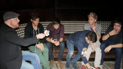 One Direction - интервю за Kiss 92.5 Toronto
