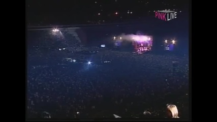 Ceca - Pustite me da ga vidim - (LIVE) - (Marakana) - (TV Pink 2002)