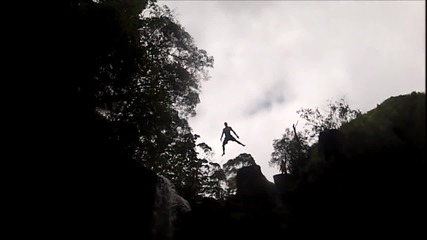 забавление със 2012 Gopro Cliff Jump